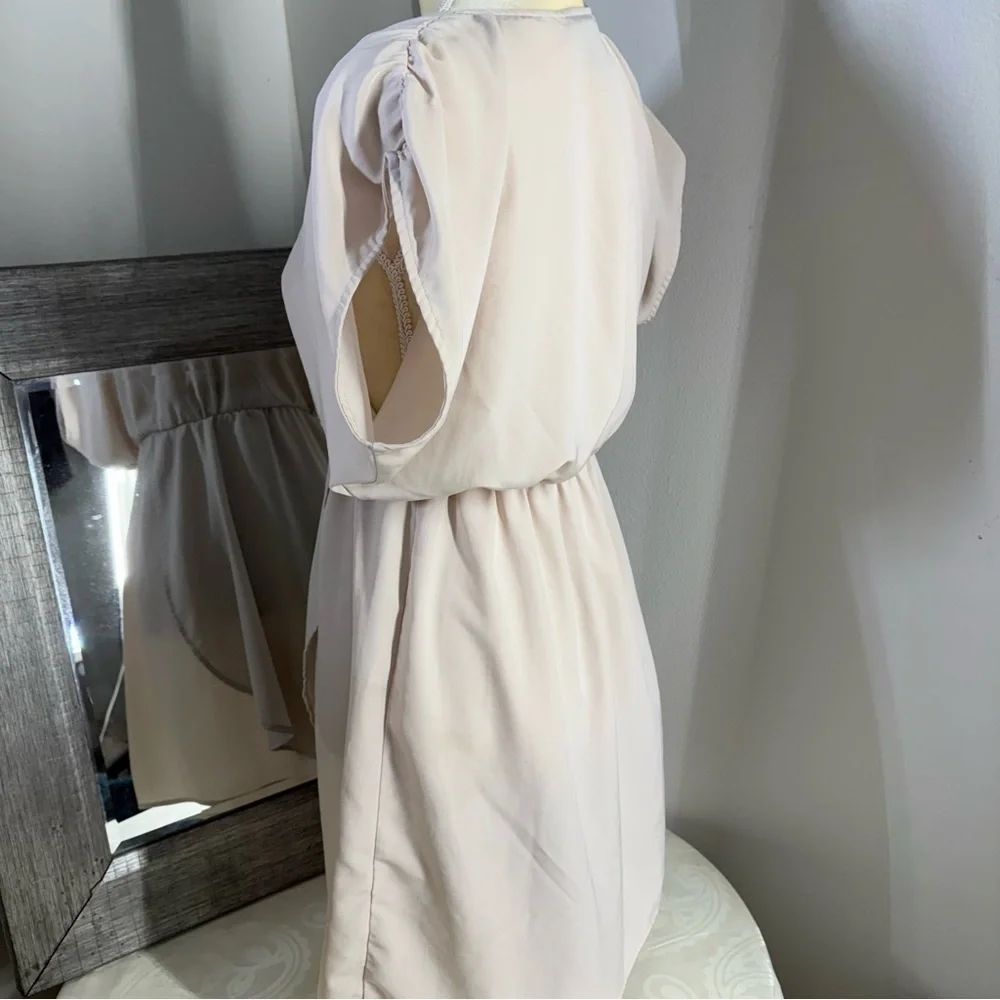 H&M Cream Dolman Sleeve V-Neck Sundress